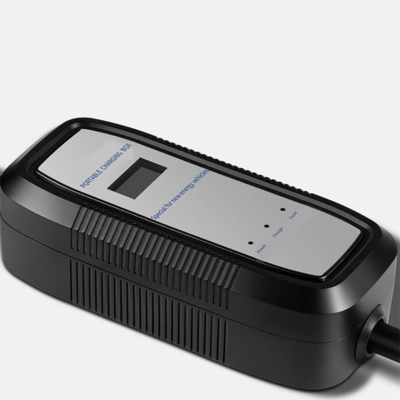 유럽 표준 16A 32A 단일 총 휴대용 AC EV 충전기 유형 2 ODM OEM