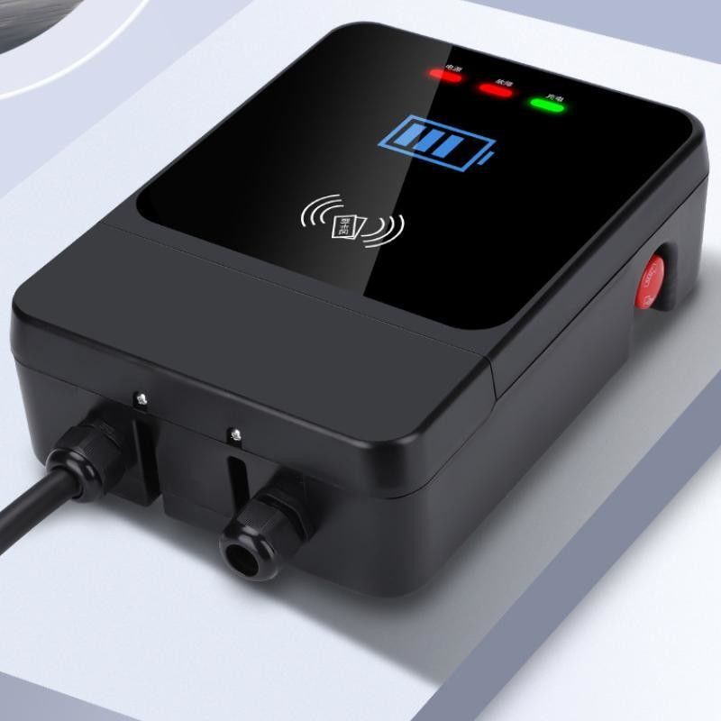 GBT 7kW 단일 총 4.3인치 스크린 220V 벽 EV 충전기 비상 버튼
